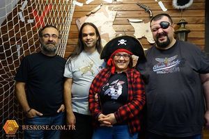 Hayalet Gemi (Beş Köşe)